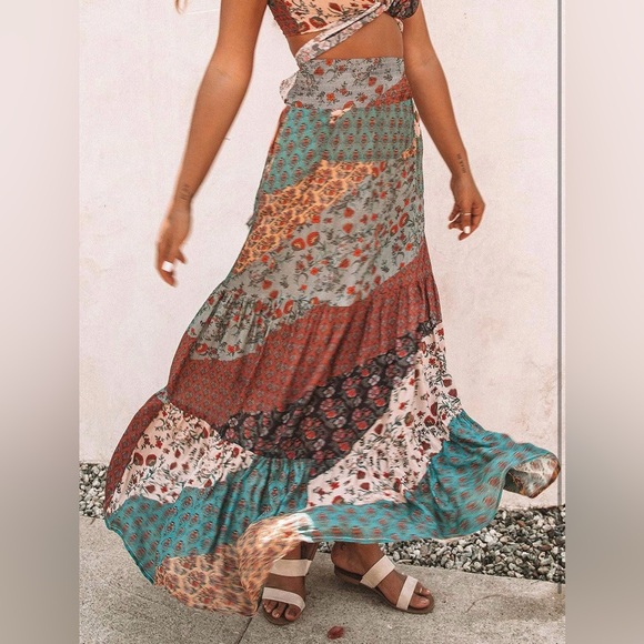 NWOT Happy Sailed Medium Floral Print Boho Maxi Skirt - Picture 4 of 10